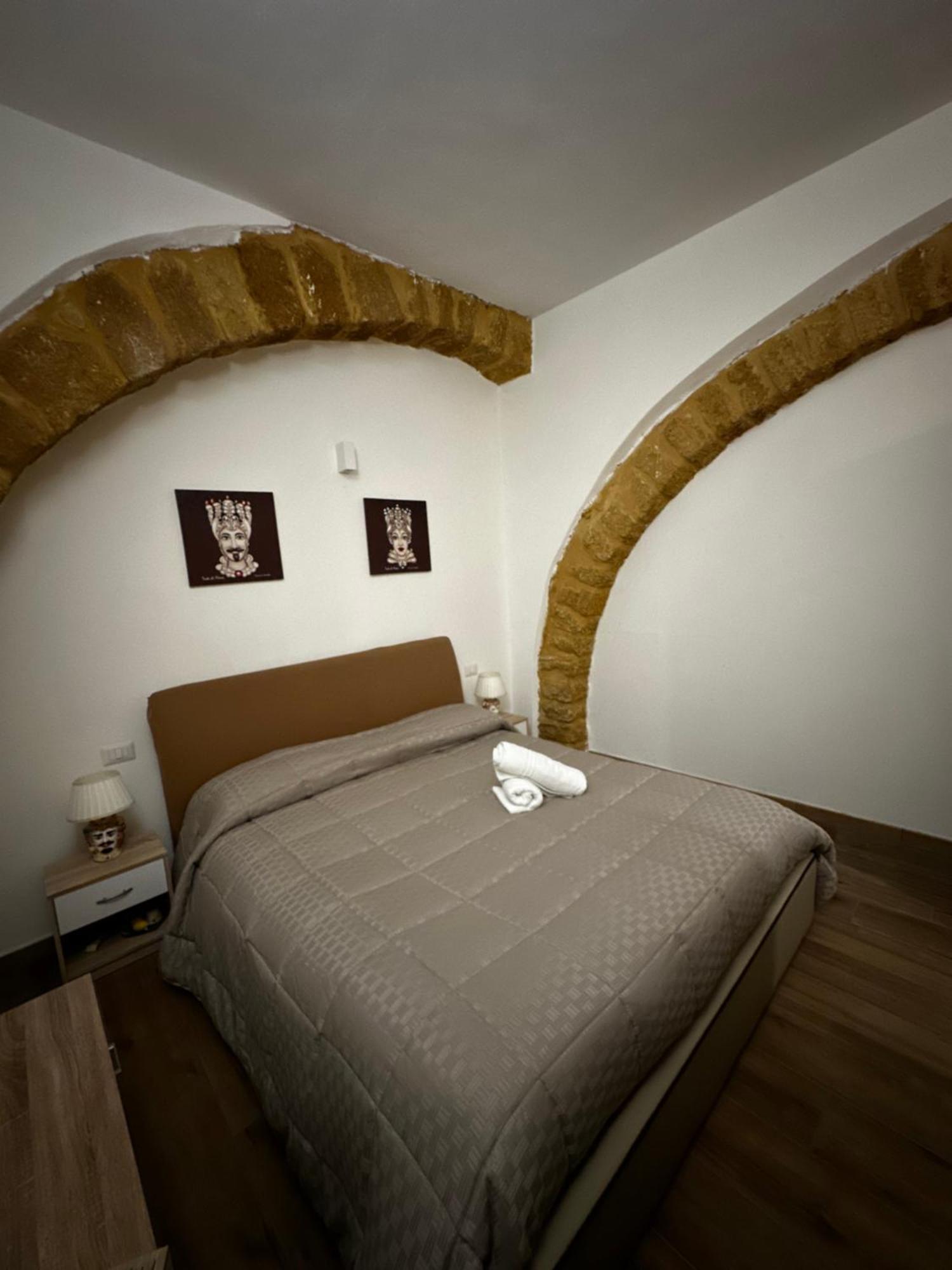 O Munti Rooms Агридженто Экстерьер фото
